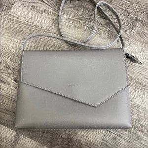 Matt & Nat Riya Clutch